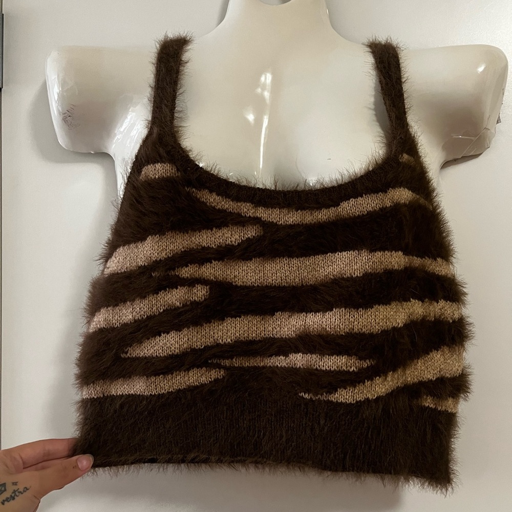NWT Stitch & Pine Fuzzy Brown/Tan Crop Top